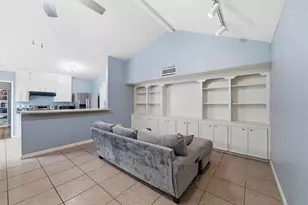 7254 Pineberry Rd, Dallas, TX 75249 - Photo 6