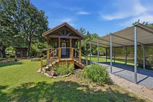 28 Arkansas St, Pottsboro, TX 75076 - Photo 2
