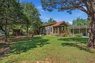 28 Arkansas St, Pottsboro, TX 75076 - Photo 1