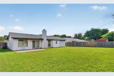 1212 Manning Street, Benbrook, TX 76126 - Photo 16