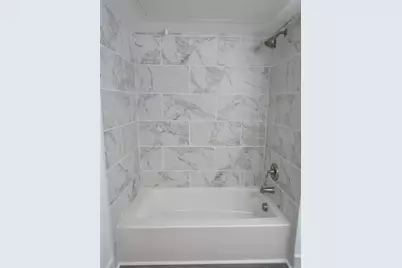 818 W Collins Street, Denton, TX 76201 - Photo 8