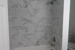 818 W Collins St, Denton, TX 76201 - Photo 16