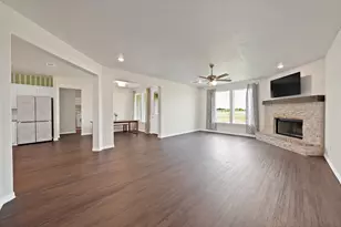 189 Lonicera Ln, Paradise, TX 76073 - Photo 8
