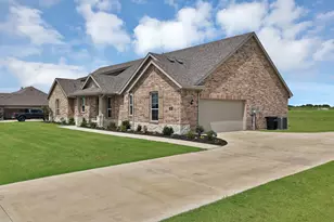 189 Lonicera Ln, Paradise, TX 76073 - Photo 4
