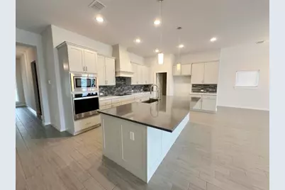 2664 Streamside Drive, Burleson, TX 76028 - Photo 8