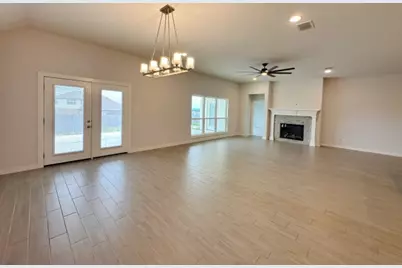 2664 Streamside Drive, Burleson, TX 76028 - Photo 6