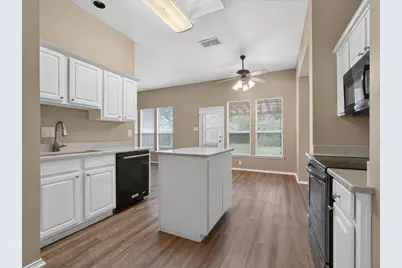 1901 Le Sage Court, Denton, TX 76208 - Photo 18
