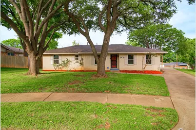 3705 Tulane Circle, Garland, TX 75043 - Photo 2