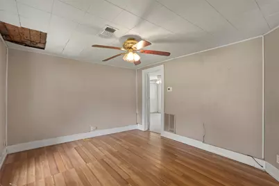 829 W 9th Street, Bonham, TX 75418 - Photo 10