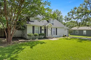829 W 9th St, Bonham, TX 75418 - Photo 6