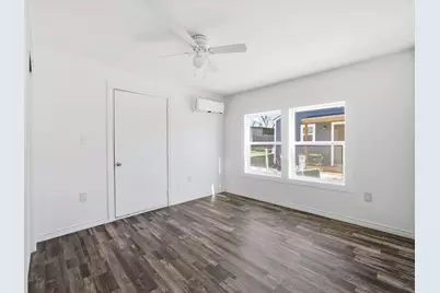 807 Adkins Street, Bowie, TX 76230 - Photo 20
