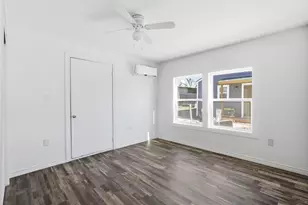 807 Adkins St, Bowie, TX 76230 - Photo 20