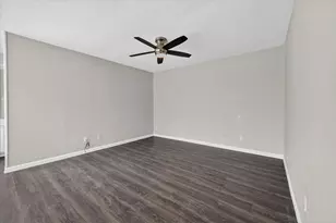 9809 Matchpoint Pl, Dallas, TX 75243 - Photo 16