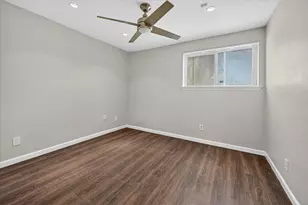9809 Matchpoint Pl, Dallas, TX 75243 - Photo 14