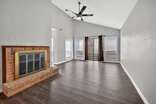 9809 Matchpoint Pl, Dallas, TX 75243 - Photo 4