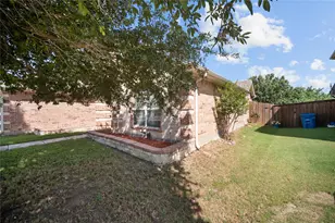 2832 Appaloosa Ct, Little Elm, TX 75068 - Photo 38