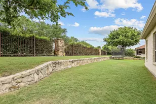8621 Colina Terrace, Benbrook, TX 76126 - Photo 30