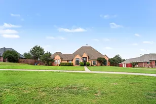 3951 Joe Wilson Rd Rd, Midlothian, TX 76065 - Photo 2