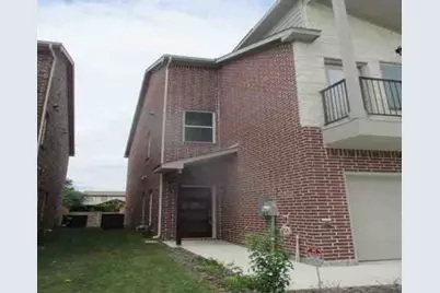 5609 Woodlands Drive, The Colony, TX 75056 - Photo 2