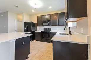 9109 Cranston Ct, Providence Village, TX 76227 - Photo 16