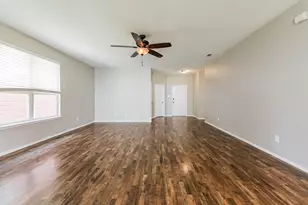 9109 Cranston Ct, Providence Village, TX 76227 - Photo 10