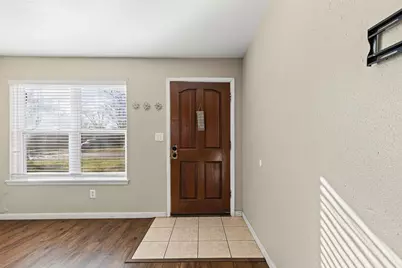 1001 Altamont Drive, Fort Worth, TX 76106 - Photo 8