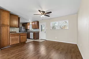 1001 Altamont Dr, Fort Worth, TX 76106 - Photo 14