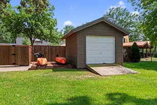 132 Goodknight Ranch Rd, Trinidad, TX 75163 - Photo 38
