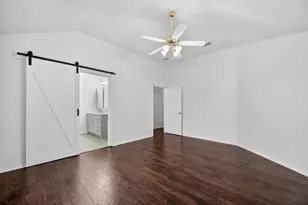 1060 Westbrook Ct, Grand Prairie, TX 75052 - Photo 20