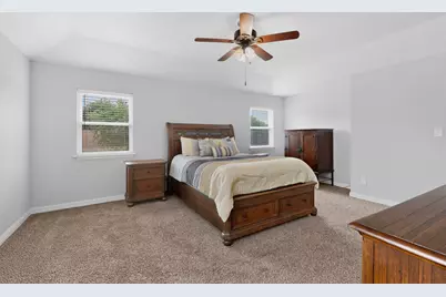 4349 Winchester Court, Grand Prairie, TX 75052 - Photo 16