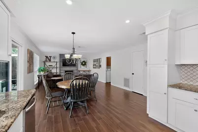4349 Winchester Court, Grand Prairie, TX 75052 - Photo 14