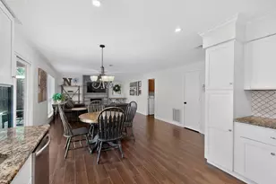 4349 Winchester Ct, Grand Prairie, TX 75052 - Photo 14