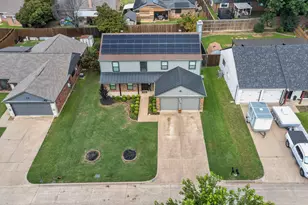 4349 Winchester Ct, Grand Prairie, TX 75052 - Photo 32