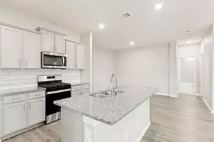 9704 Autumn Leaves Ln, Aubrey, TX 76227 - Photo 16