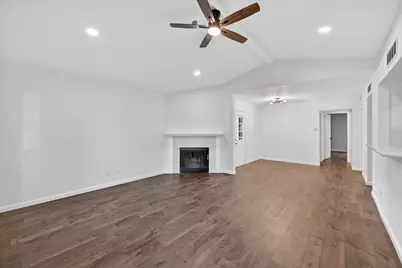 428 Dollins Street, Cedar Hill, TX 75104 - Photo 8