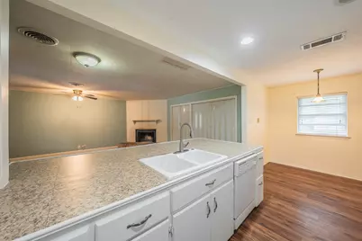 804 N Ector Drive, Euless, TX 76039 - Photo 10