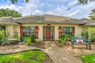 2703 W Prairie Creek Dr, Richardson, TX 75080 - Photo 4