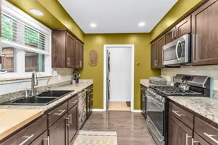 9744 Wisterwood Dr, Dallas, TX 75238 - Photo 8