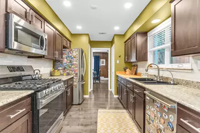 9744 Wisterwood Drive, Dallas, TX 75238 - Photo 10