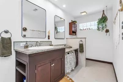 9744 Wisterwood Drive, Dallas, TX 75238 - Photo 14