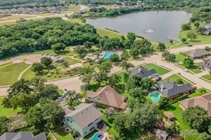 2728 Park Pl, Burleson, TX 76028 - Photo 1