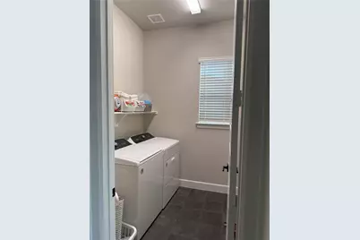 2561 Four Roses Drive, Lewisville, TX 75056 - Photo 4