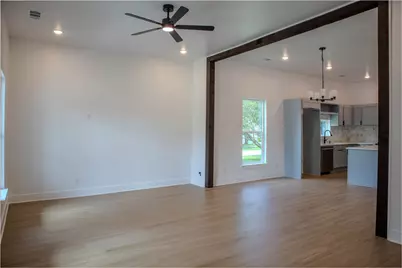 506 N Monroe, Kaufman, TX 75142 - Photo 4