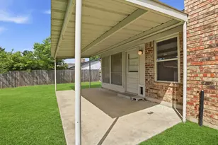 1323 Hemphill Dr, Cleburne, TX 76033 - Photo 36
