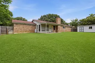 1323 Hemphill Dr, Cleburne, TX 76033 - Photo 38