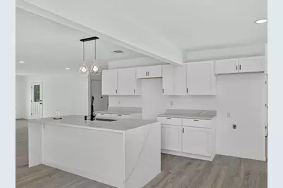 2402 E Overton Road, Dallas, TX 75216 - Photo 2