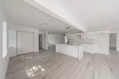 2402 E Overton Road, Dallas, TX 75216 - Photo 14