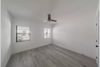 2402 E Overton Road, Dallas, TX 75216 - Photo 20