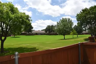 3212 Judge Holland Ln, Plano, TX 75025 - Photo 26
