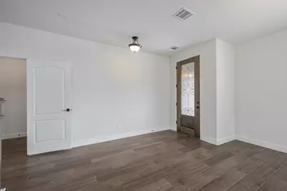 1305 Alexander Drive, McKinney, TX 75071 - Photo 2